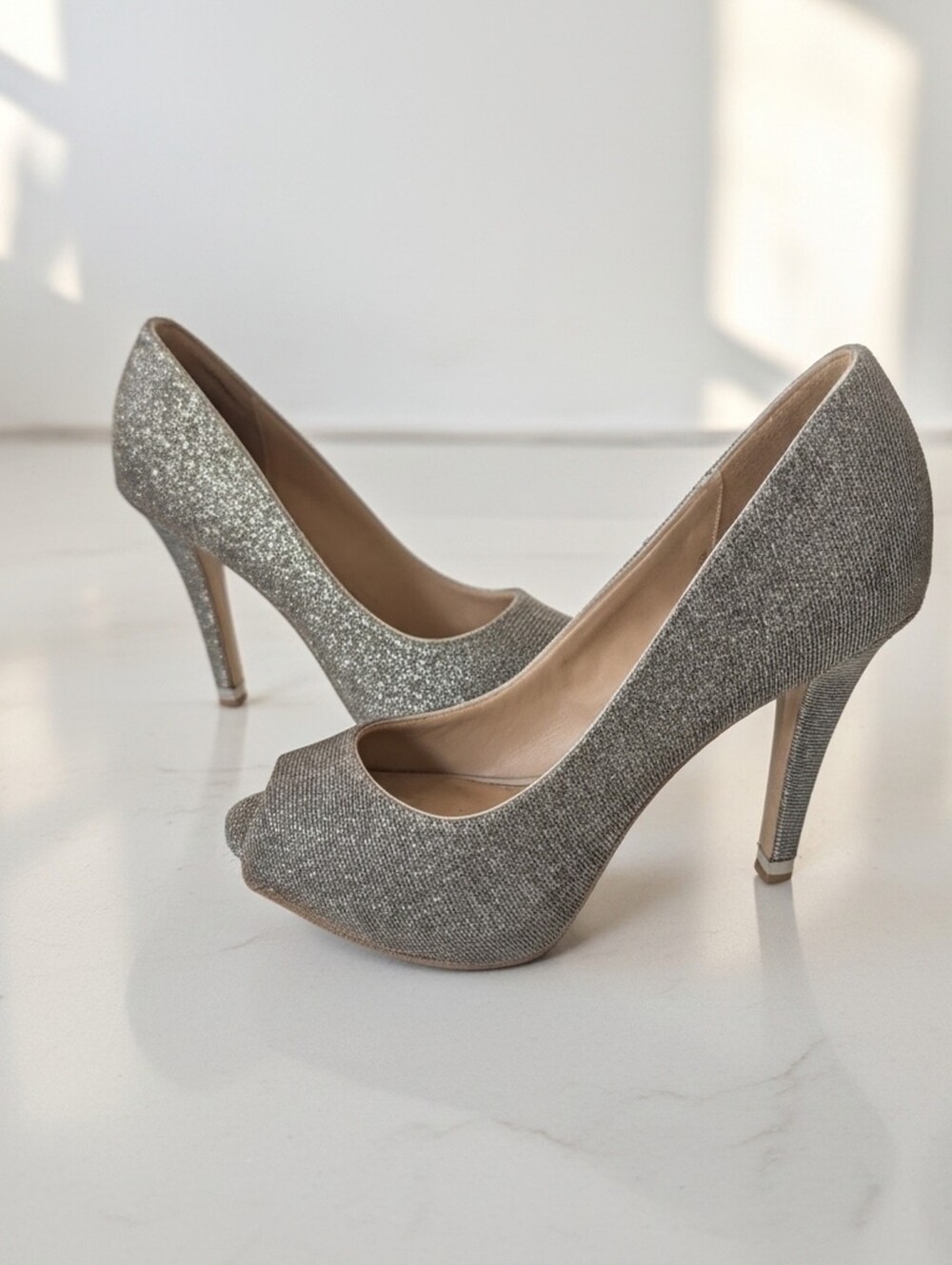 BADGLEY MISCHKA Glam Wedding Prom Metallic Pewter Humbie IV Pump Size  9M
